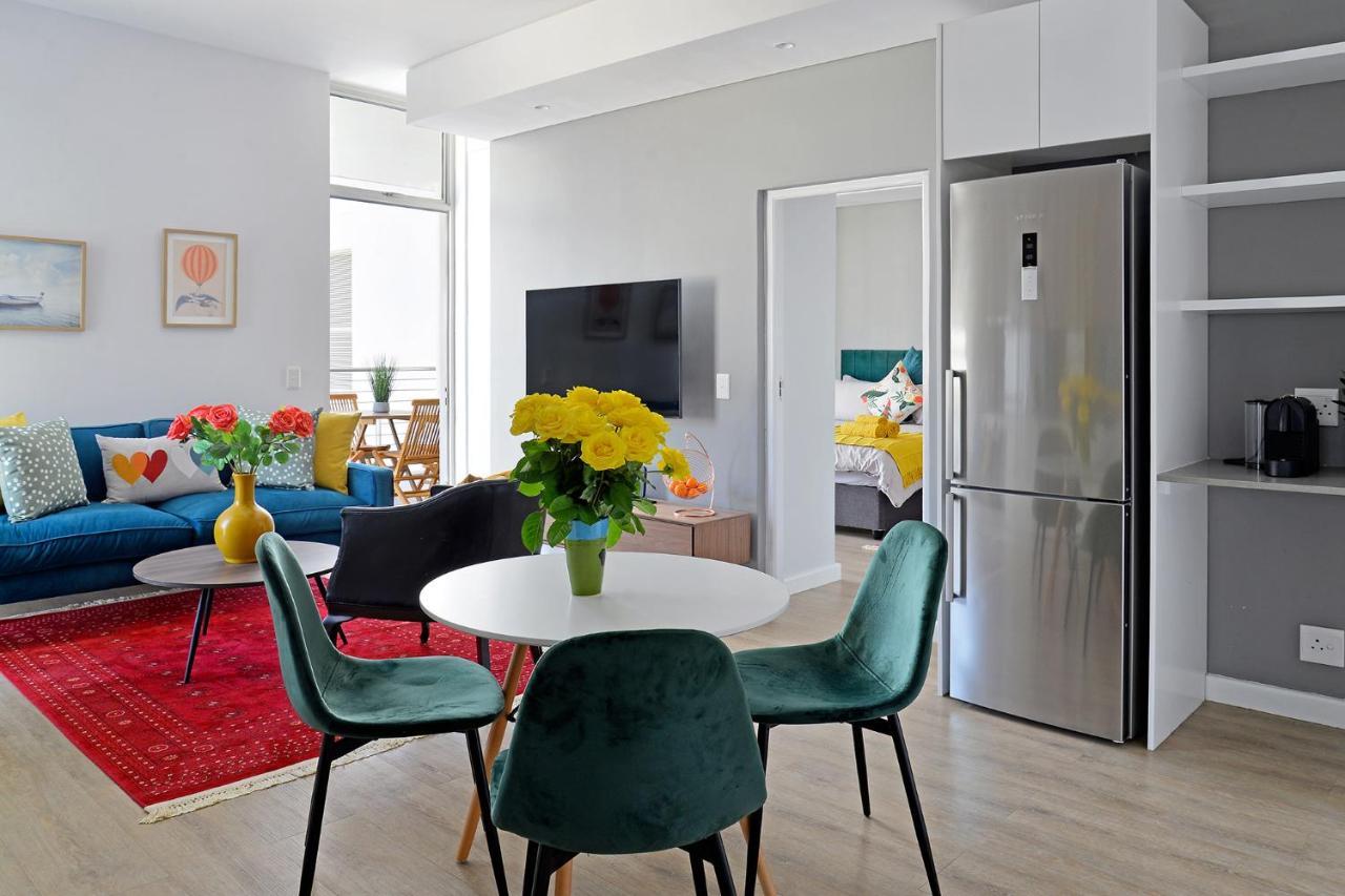 Apartment Leila - Centre Apartment, Stunning Mountain & Views